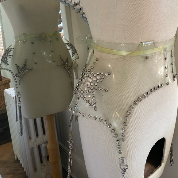 Clear crystal garter belt showgirl costume showstopper - Picture 8 of 14